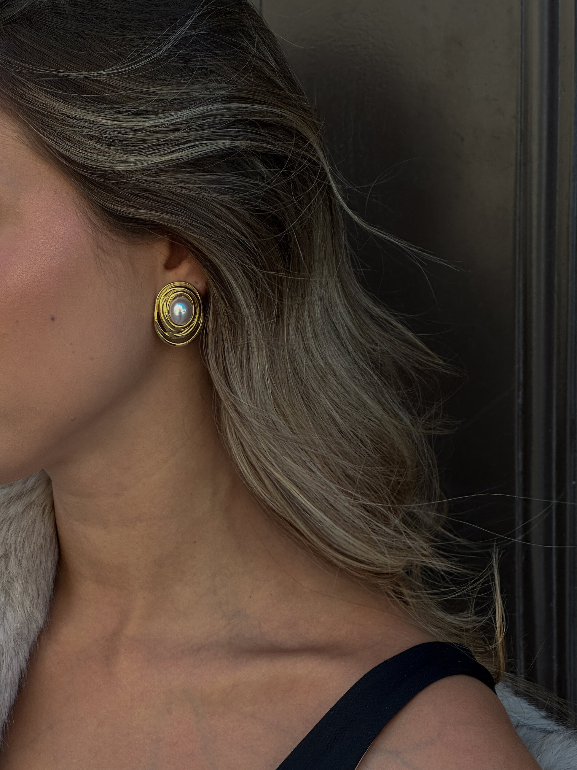 Brinco Aurora (clip)