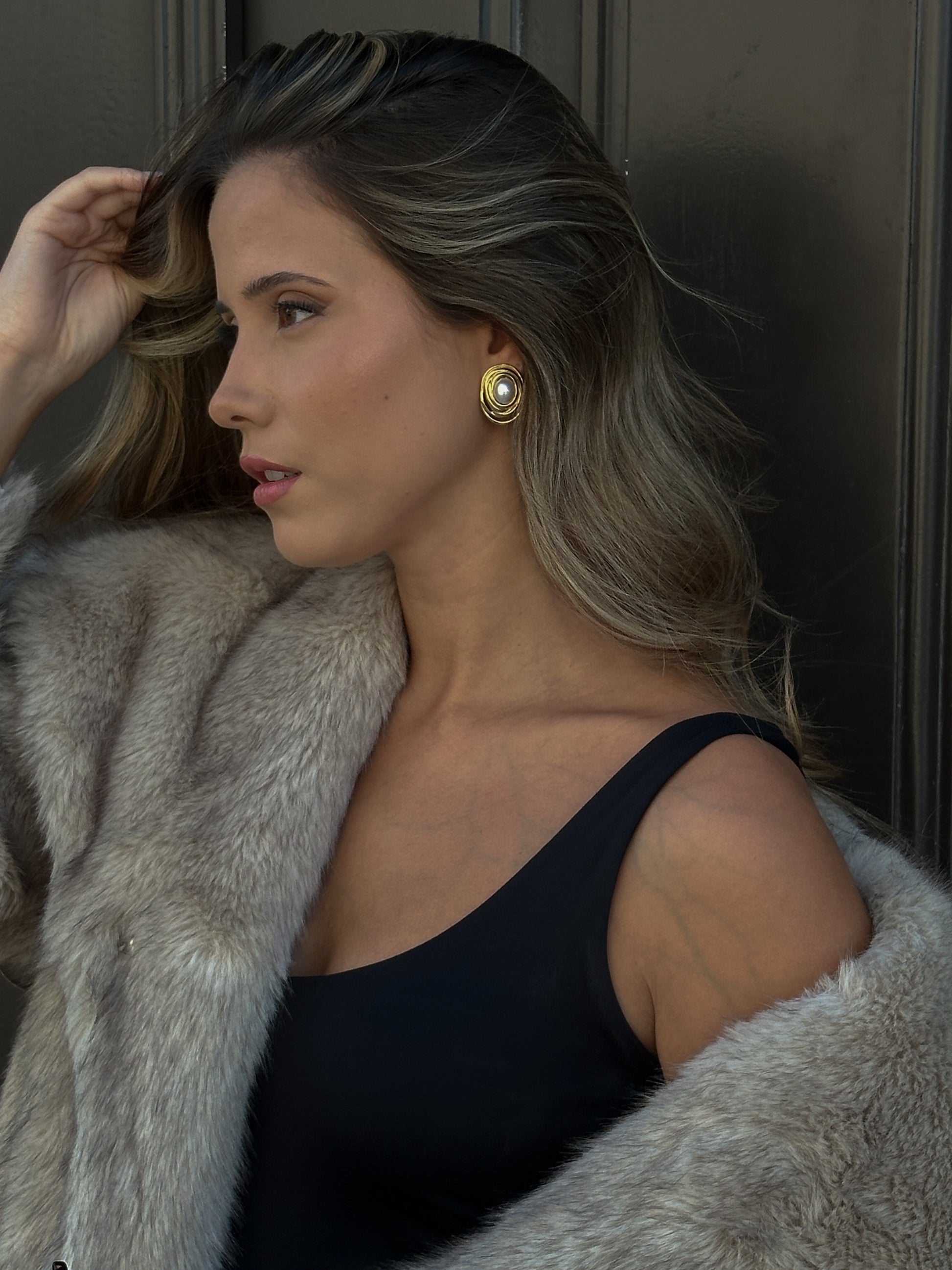 Brinco Aurora (clip)